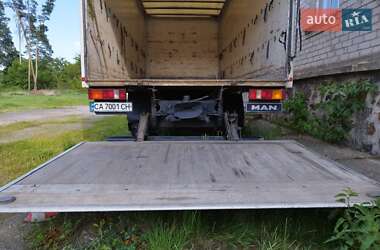 Грузовой фургон MAN L 2000 2000 в 