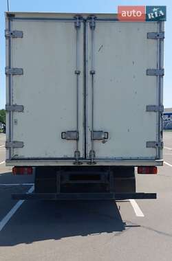 Вантажний фургон MAN L 2000 2002 в 