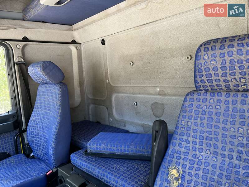 Евакуатор MAN L 2000 2003 в Звягелі