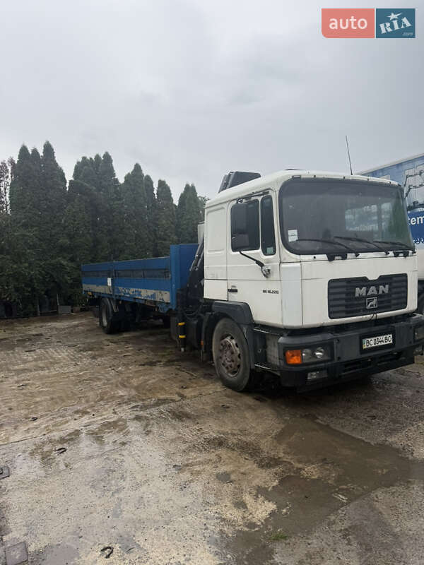 Кран-манипулятор MAN L 2000 2004 в Львове