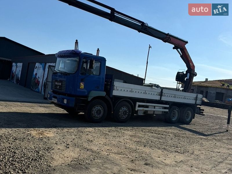 Евакуатор MAN L 2000 2000 в Умані