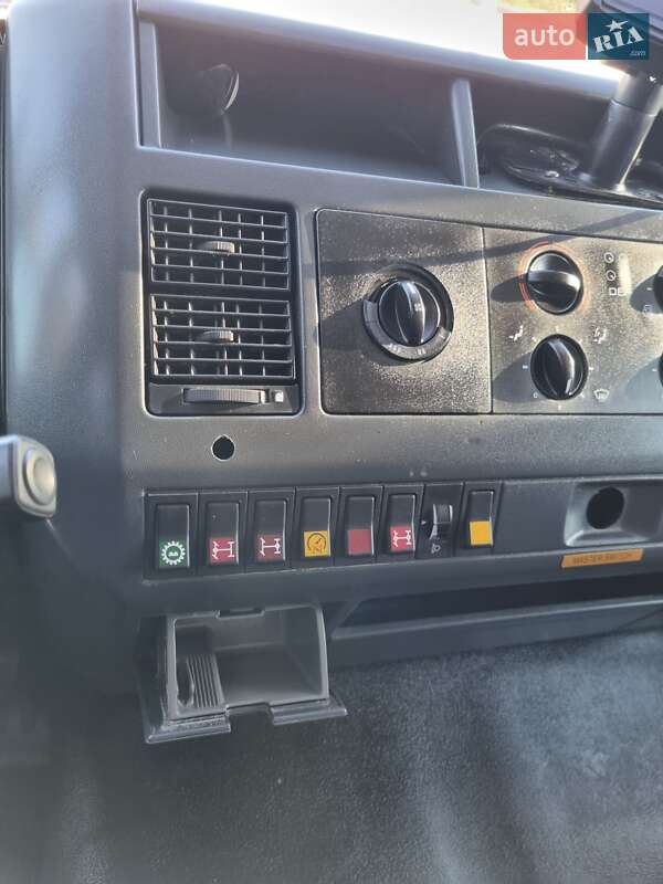 Бензовоз MAN LE 18.280 2004 в Бучачі фото 6 Бензовоз MAN LE 18.280 2004 в Бучачі