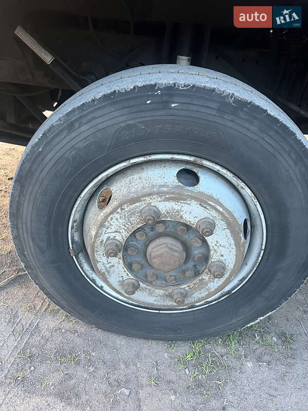 Грузовой фургон MAN LE 8.140 2004 в Кривом Роге фото 7 Грузовой фургон MAN LE 8.140 2004 в Кривом Роге