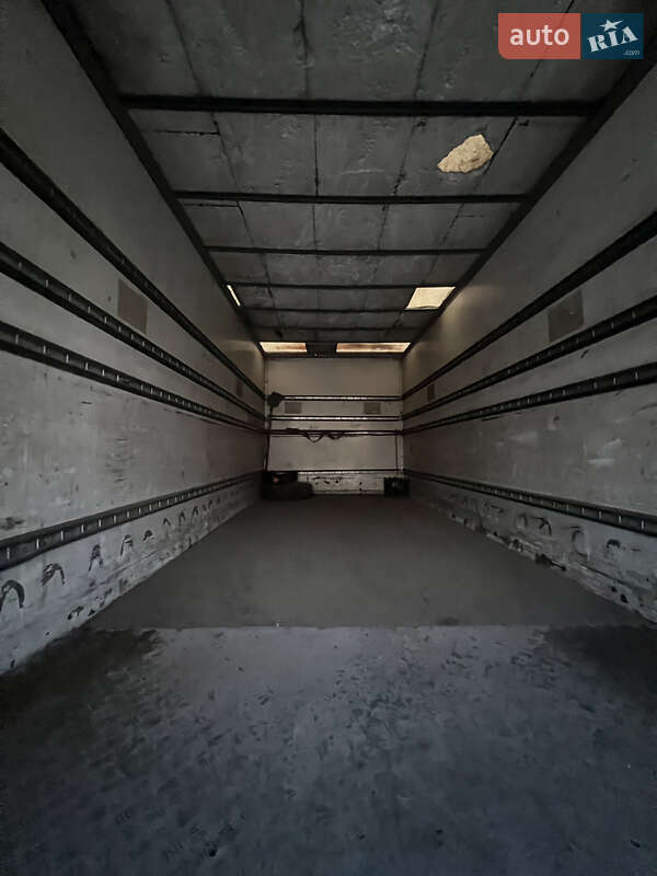 Грузовой фургон MAN LE 8.150 2005 в Калуше