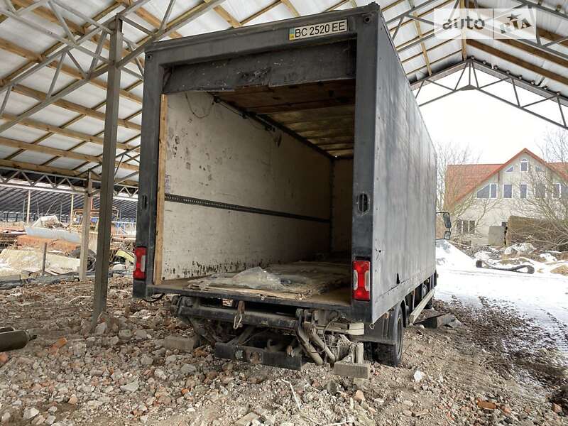 Вантажний фургон MAN LE 8.160 2002 в Львові фото 3 Вантажний фургон MAN LE 8.160 2002 в Львові