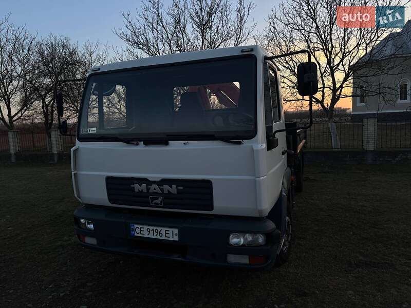 Самосвал MAN LE 8.180 2005 в Черновцах