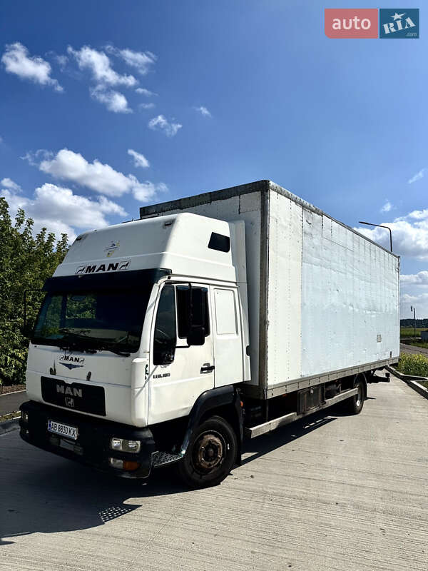 Грузовой фургон MAN LE 8.180 2003 в Виннице фото 2 Грузовой фургон MAN LE 8.180 2003 в Виннице