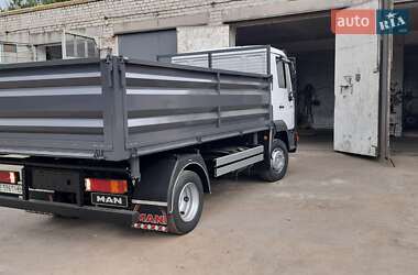 Самосвал MAN LE 8.180 2004 в 