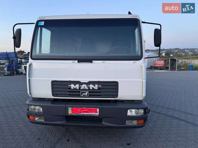 Евакуатор MAN LE 8.180 2005 в Чернівцях