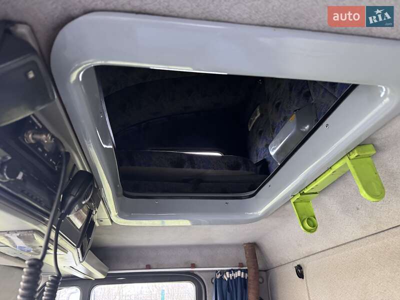 Грузовой фургон MAN LE 8.180 2004 в Виннице