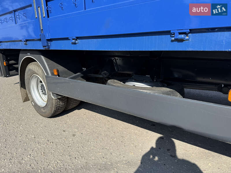 Грузовой фургон MAN LE 8.220 2002 в Изюме