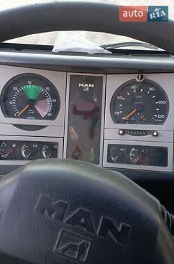 Борт MAN LE 8.220 2003 в 
