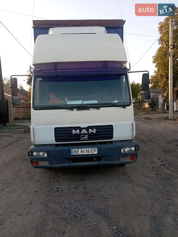 Борт MAN LE 8.220 2003 в 