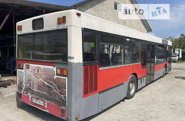 Міський автобус MAN NL 202 1996 в Чернівцях