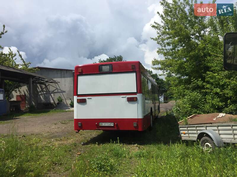 Городской автобус MAN NL 202 1995 в Львове