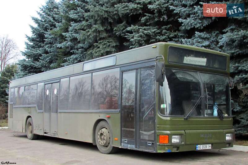 Городской автобус MAN NL 202 1995 в 