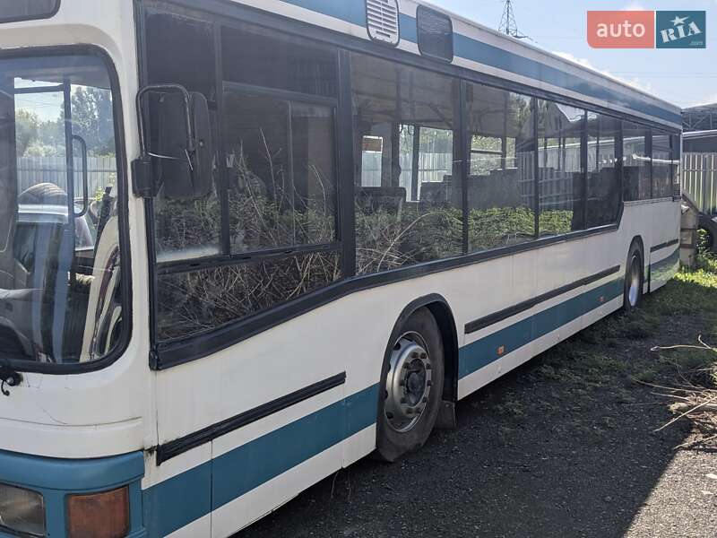 Городской автобус MAN NL 202 1994 в Хмельницком
