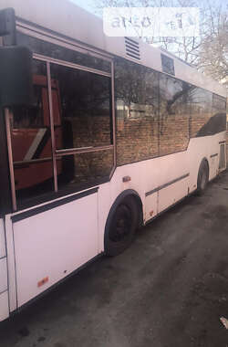 Міський автобус MAN NM 223 2001 в Дрогобичі