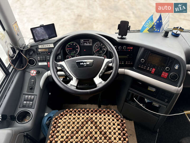 Туристический / Междугородний автобус MAN R08 2012 в Чернигове