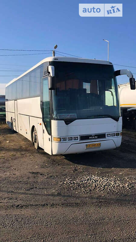 Туристический / Междугородний автобус MAN S 2000 2000 в Черновцах