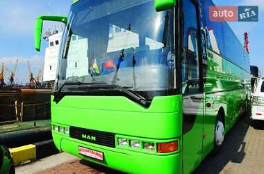 Туристический / Междугородний автобус MAN S 2000 2000 в 