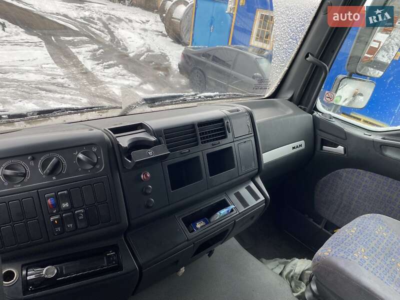 Кран-маніпулятор MAN TGA 2003 в Києві