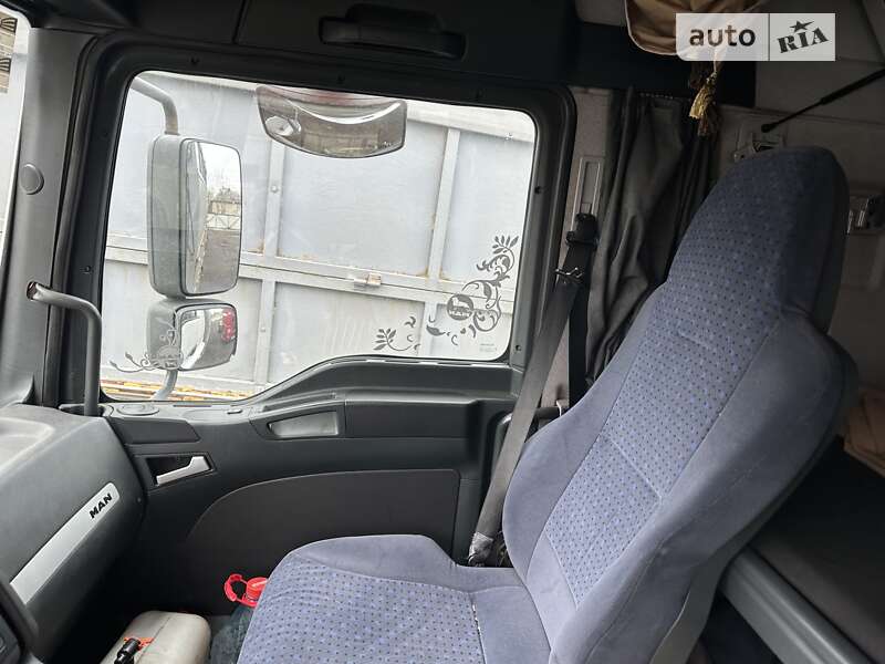 Контейнеровоз MAN TGA 2004 в Гайвороне фото 8 Контейнеровоз MAN TGA 2004 в Гайвороне