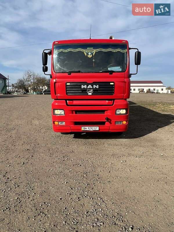 Контейнеровоз MAN TGA 2004 в Вінниці