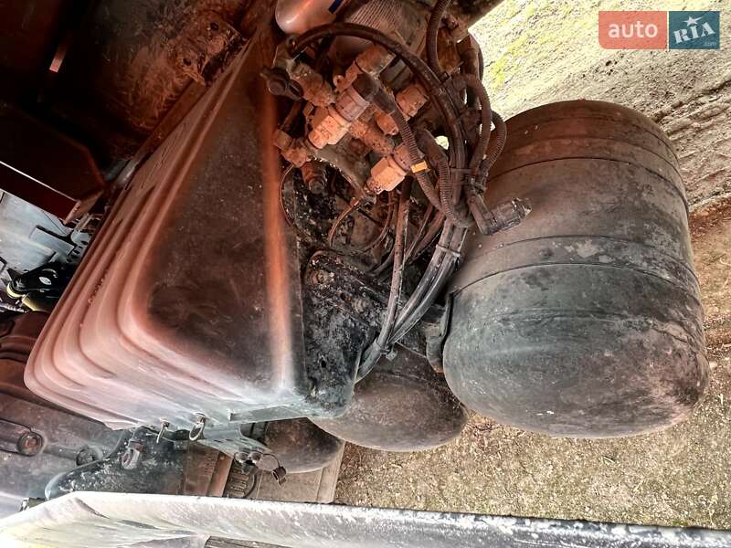 Самоскид MAN TGA 2005 в Дніпрі