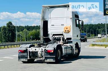 Тягач MAN TGA 2002 в 