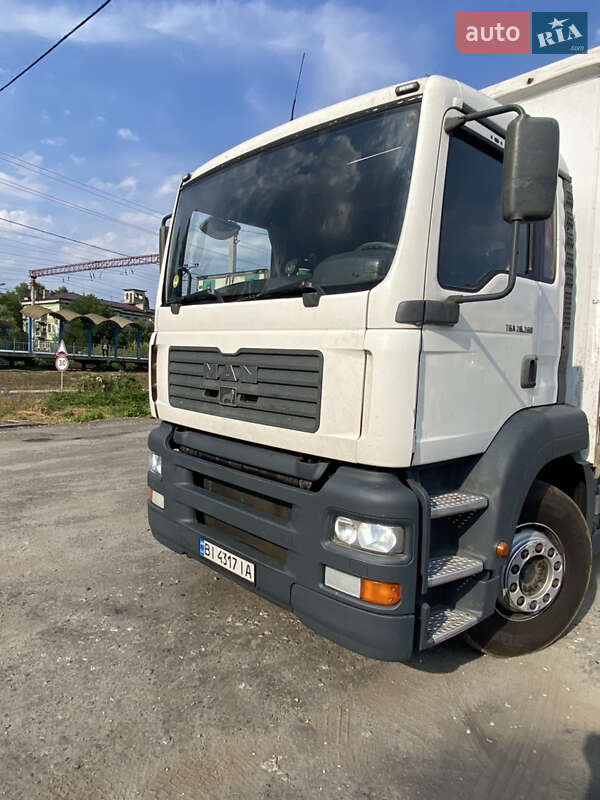 Тентованый MAN TGA 2003 в Днепре