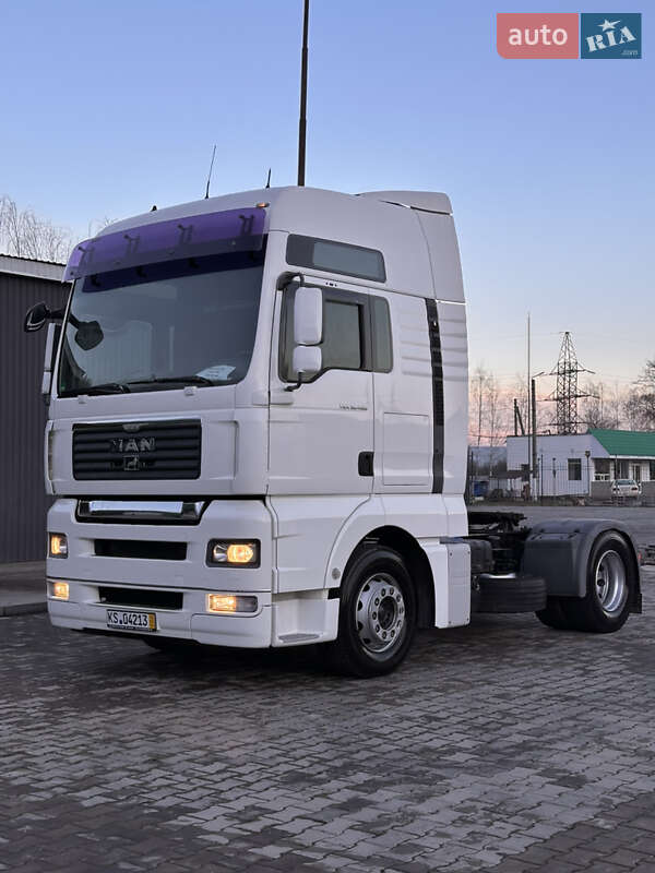 Тягач MAN TGA 2008 в Хусте