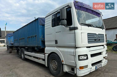Контейнеровоз MAN TGA 2002 в 