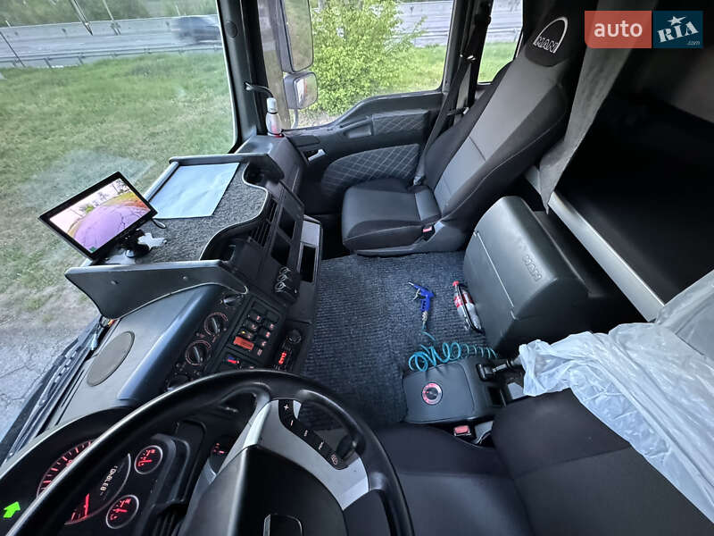 Платформа MAN TGA 2008 в Києві