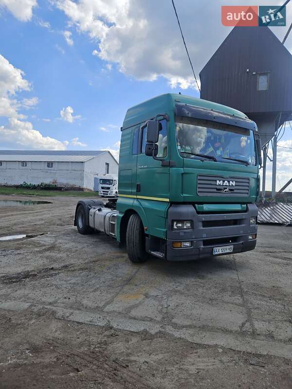 Тягач MAN TGA 2006 в 