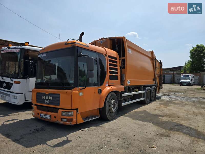 Мусоровоз MAN TGA 2005 в Ровно