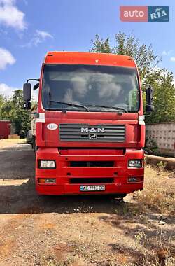 Контейнеровоз MAN TGA 2005 в Кривом Роге