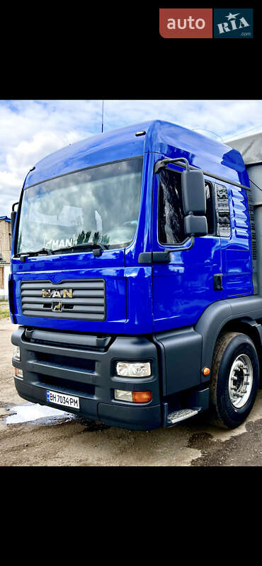 Контейнеровоз MAN TGA 2007 в Запорожье