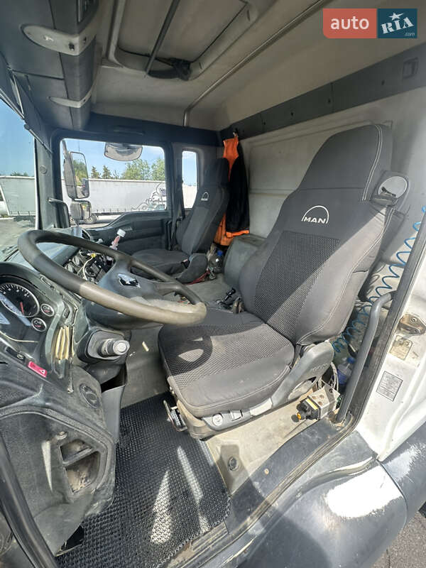 Самосвал MAN TGA 2007 в Ужгороде