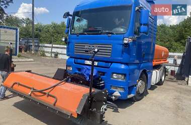 Поливомоечная машина MAN TGA 2007 в 