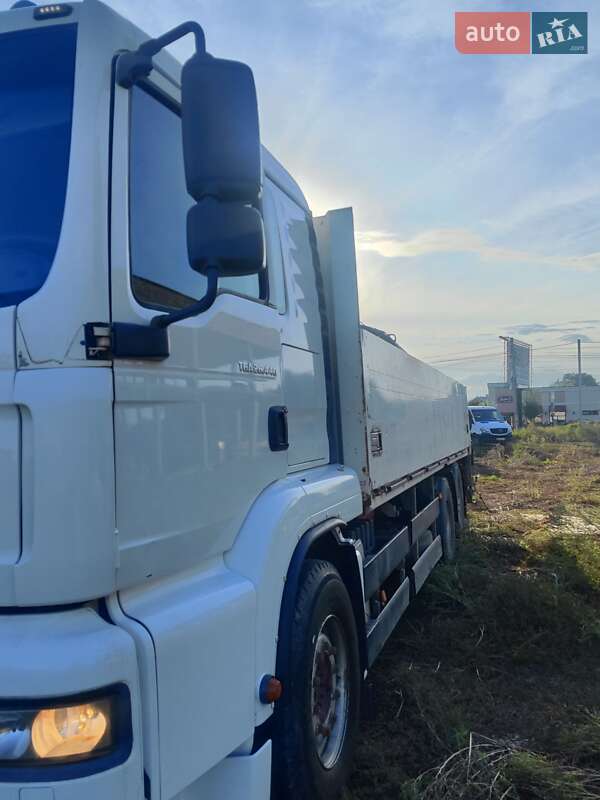 Кран-манипулятор MAN TGA 2007 в Черновцах