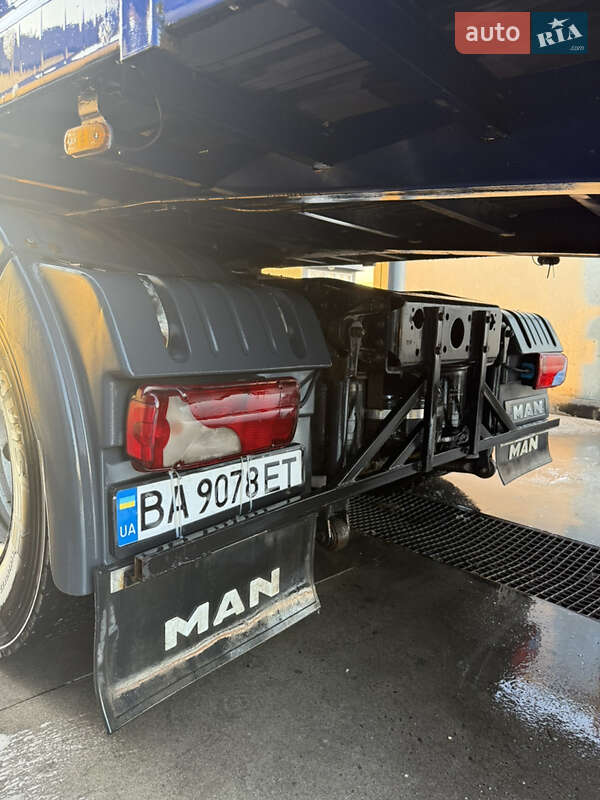 Тягач MAN TGA 2005 в Саврани