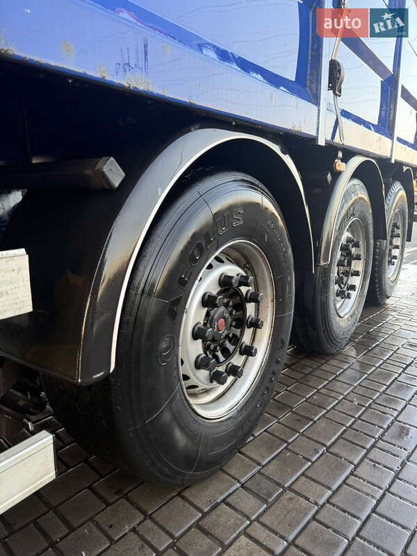 Тягач MAN TGA 2005 в Саврани