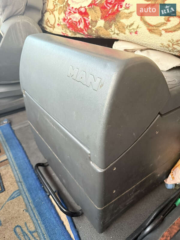 Тягач MAN TGA 2005 в Саврани