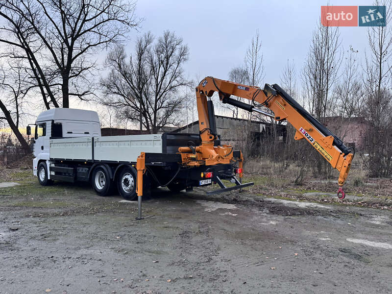 Кран-маніпулятор MAN TGA 2004 в Бурштині