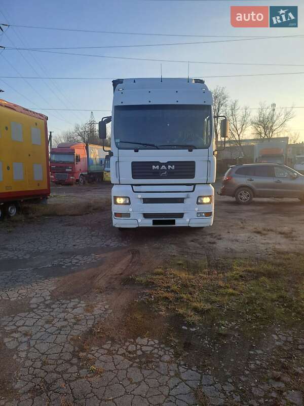 Контейнеровоз MAN TGA 2004 в Львове фото 44 Контейнеровоз MAN TGA 2004 в Львове