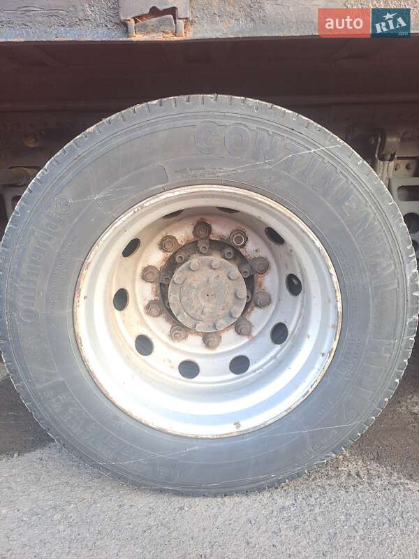 Контейнеровоз MAN TGA 2004 в Львове фото 55 Контейнеровоз MAN TGA 2004 в Львове