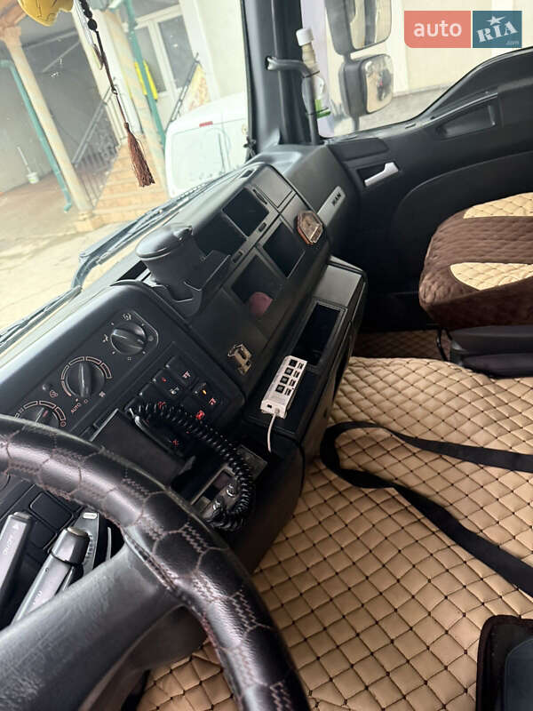 Кран-манипулятор MAN TGA 2003 в Тячеве