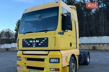 Зерновоз MAN TGA 2004 в Могилев-Подольске