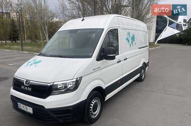Грузовой фургон MAN TGE 2018 в 